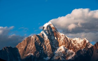 婚姻情感出轨的句子 婚姻情感出轨的句子图片？